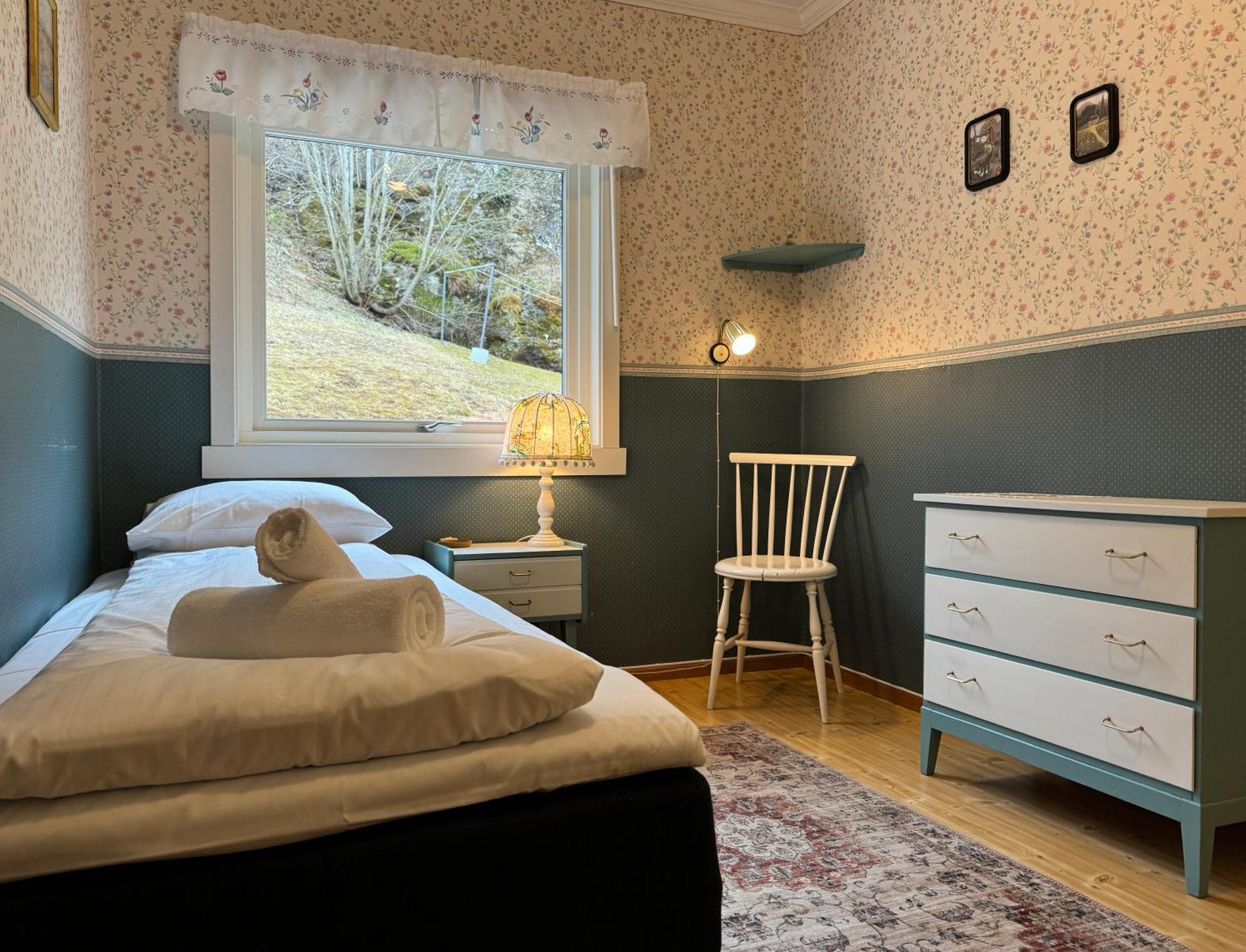 Svingen Guesthouse - Panoramic Fjord Views In Flåm Esterno foto